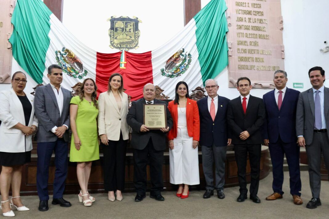 RECONOCE CONGRESO A LA BENEMÉRITA ESCUELA NORMAL DE COAHUILA POR SU 130 ANIVERSARIO