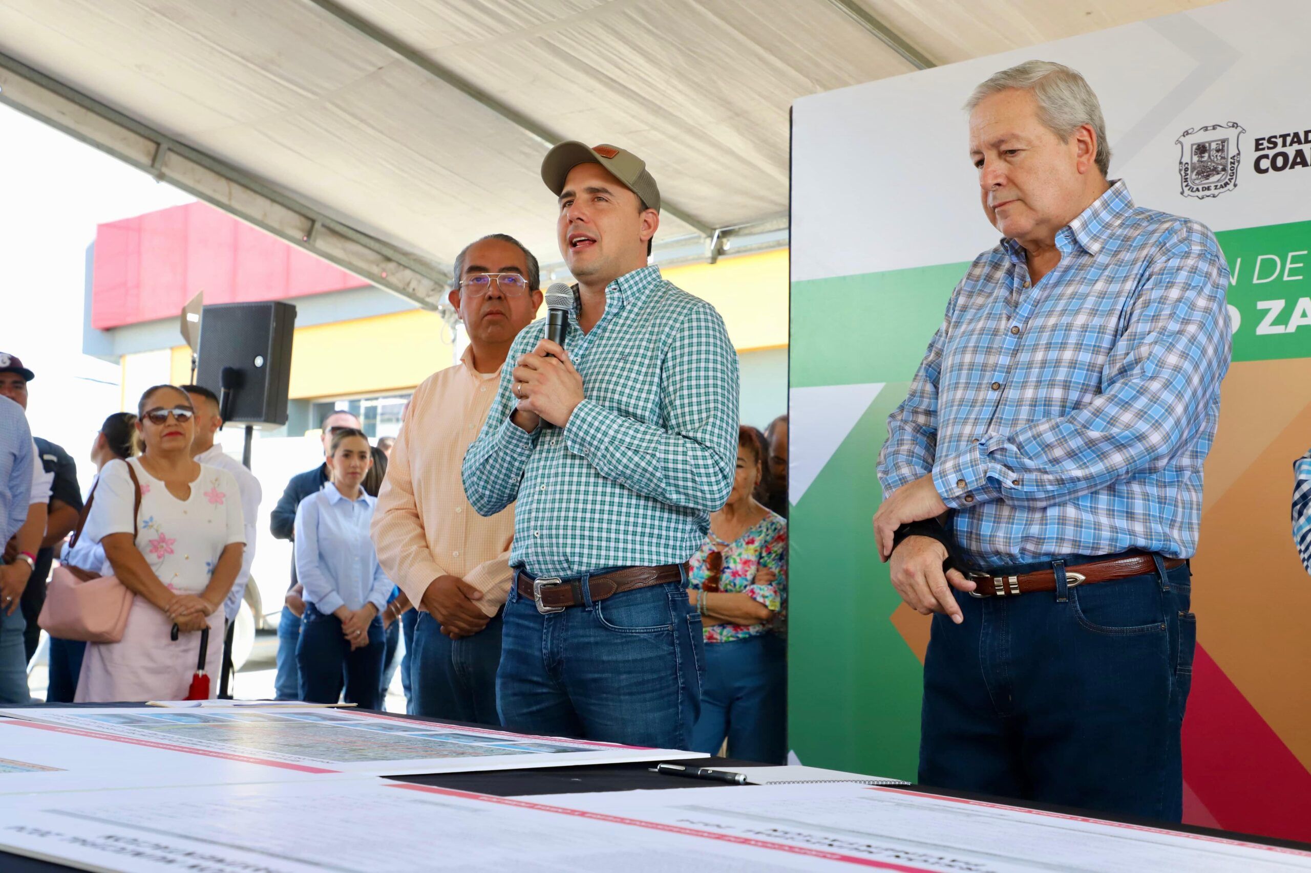 TRABAJAN MANOLO Y CHEMA FRAUSTRO POR VIALIDADES MÁS SEGURAS