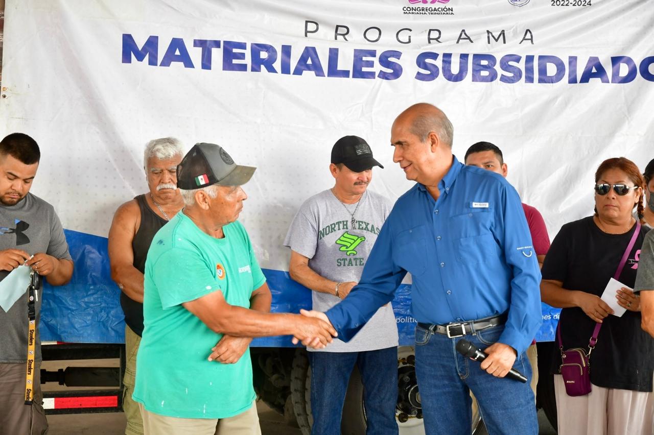 CONTINÚAN LOS PROGRAMAS DE APOYO PARA LAS FAMILIAS DE MONCLOVA