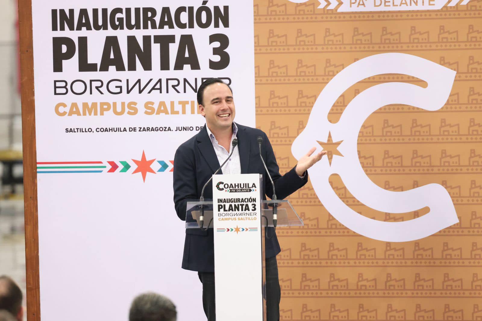 MANOLO JIMÉNEZ PONE EN MARCHA LA PLANTA 3 DE LA EMPRESA BORGWARNER