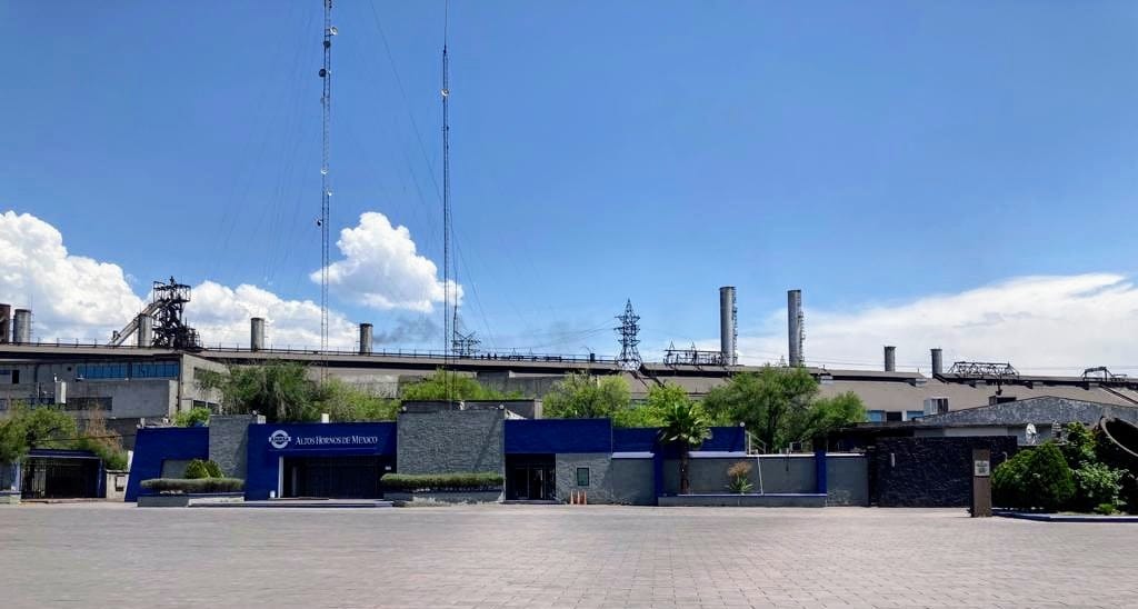 DISPUTAN AHMSA JULIO VILLARREAL Y ARGENTEM