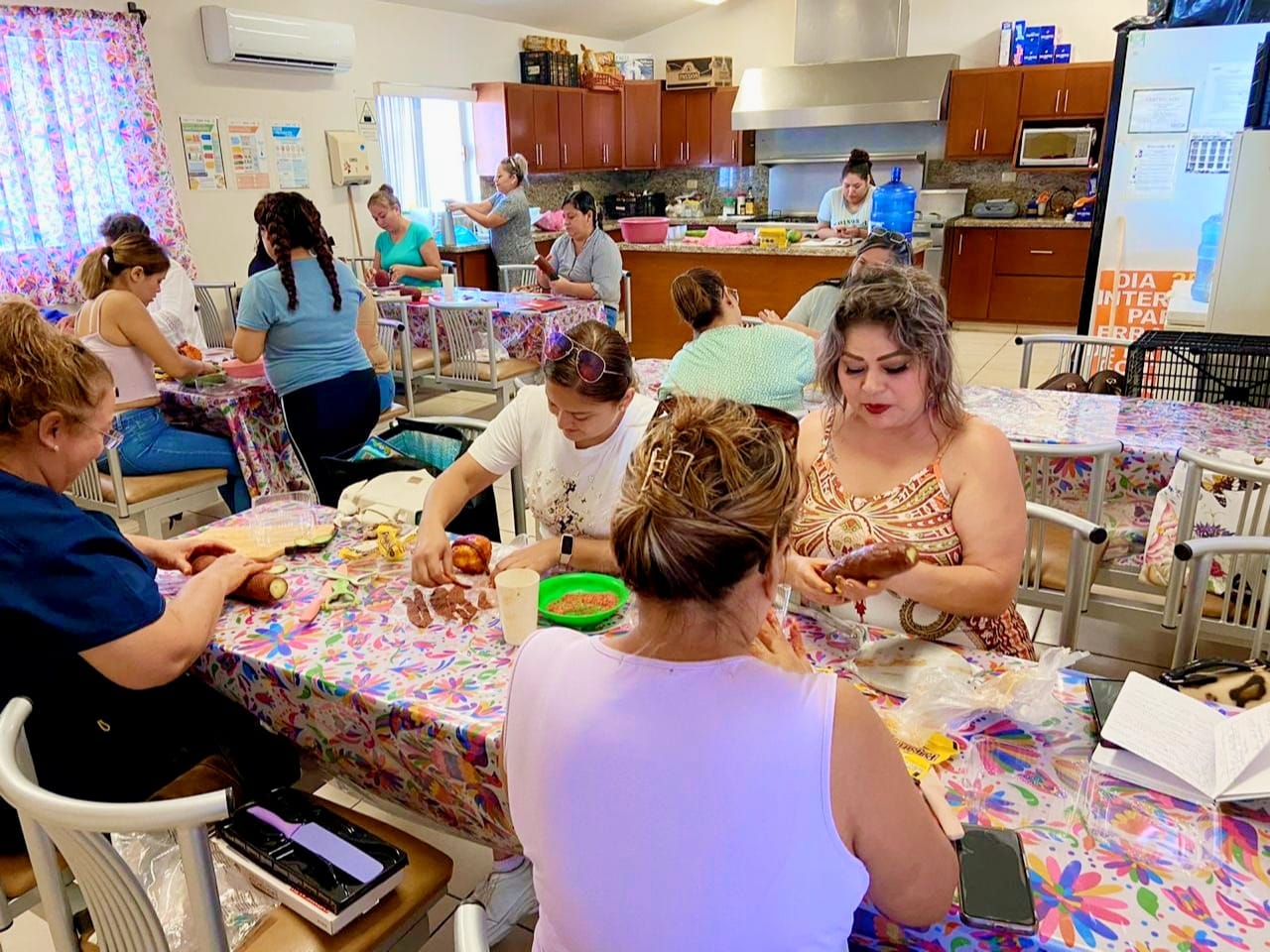 TALLERES DEL DIF Y CASA MECED, IMPULSAN LA ECONOMÍA FAMILIAR EN MONCLOVA