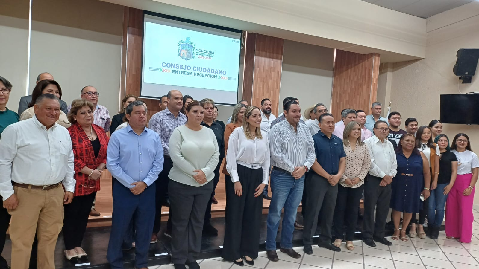 PRESENTA ALCALDE ELECTO, CARLOS VILLARREAL PÉREZ, INTEGRAN EL CONSEJO CIUDADANO