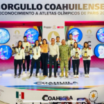 MANOLO JIMÉNEZ SALINAS HACE ENTREGA DE RECONOCIMIENTO A ATLETAS OLÍMPICOS DE PARÍS 2024 «ORGULLO COAHUILENSE»