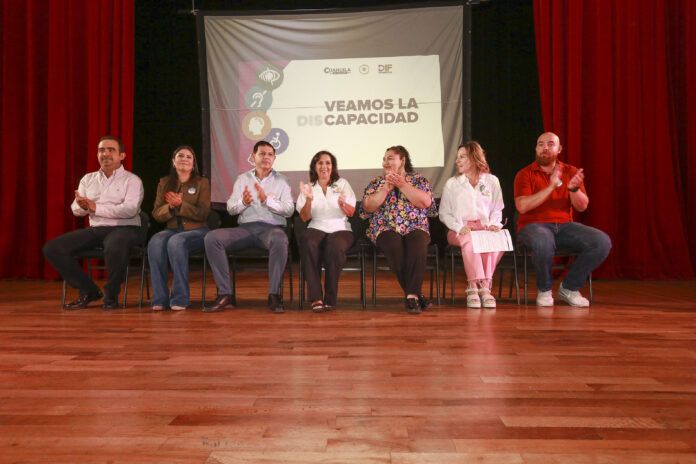 IMPARTEN UA DE C EL TALLER “VEAMOS LA DISCAPACIDAD” QUE IMPULSA EL DIF COAHUILA