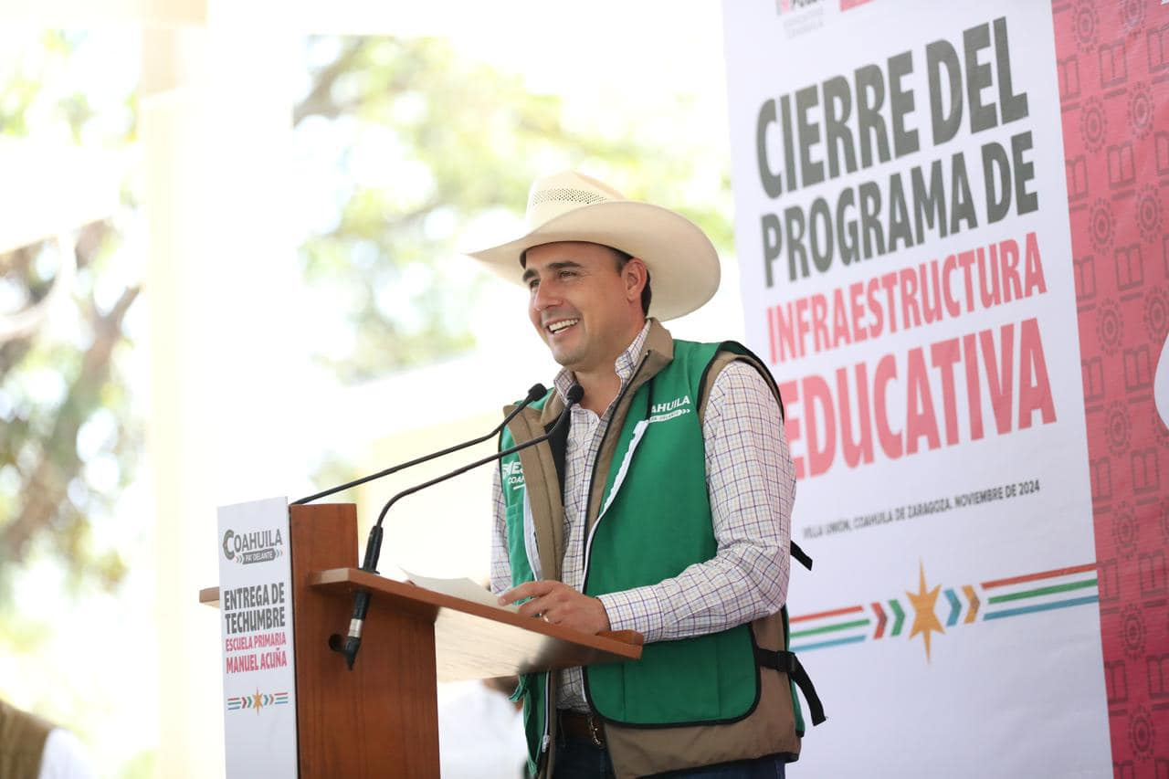 ENTREGA MANOLO JIMÉNEZ OBRA DE INFRAESTRUCTURA EDUCATIVA EN VILLA UNIÓN