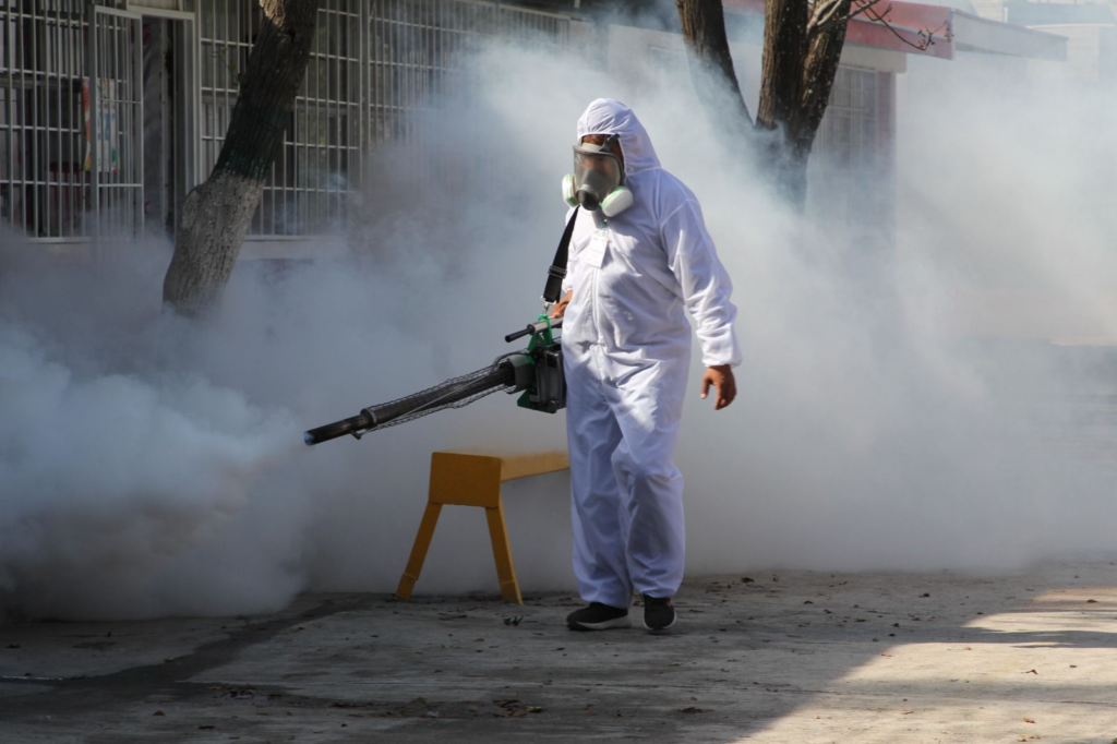 REDOBLAN CON CAMPAÑA MASIVA DE FUMIGACIÓN ACCIONES CONTRA DENGUE