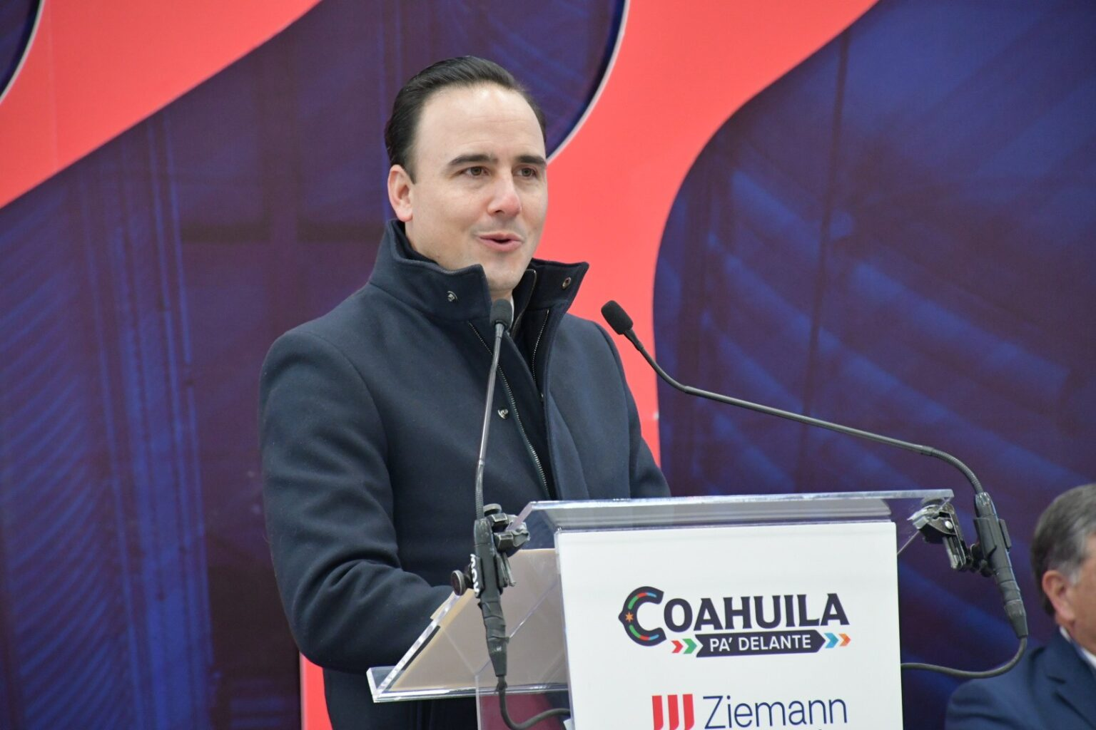 MANOLO JIMÉNEZ Y TOMÁS GUTIÉRREZ INAUGURAN EMPRESA ZIEMANN HOLVRIEKA EN RAMOS ARIZPE 