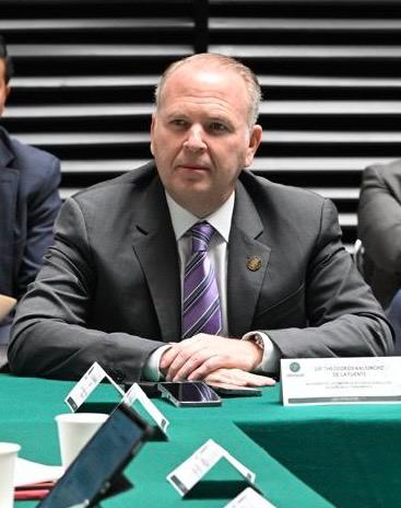 AVANZA INICIATIVA DE LEY PARA GARANTIZAR TARIFAS MAS BAJAS EN ENERGíA ELÉCTRICA: THEO KALIONCHIZ