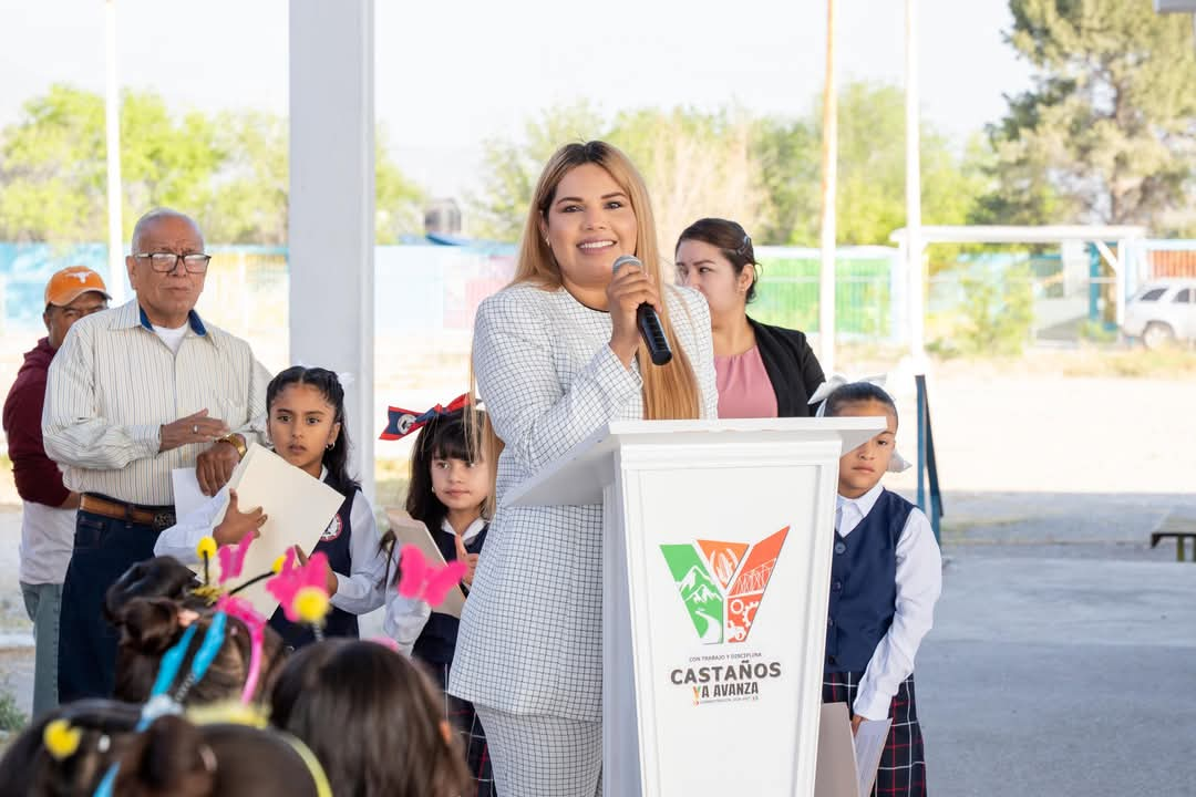 IMPULSA YESICA SIFUENTES PROGRAMA DE LIMPIEZA EN ESCUELAS DE CASTAÑOS