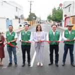 MANOLO JIMÉNEZ Y SARI PÉREZ CANTÚ IMPULSAN OBRAS DE RECARPETEO EN FRONTERA