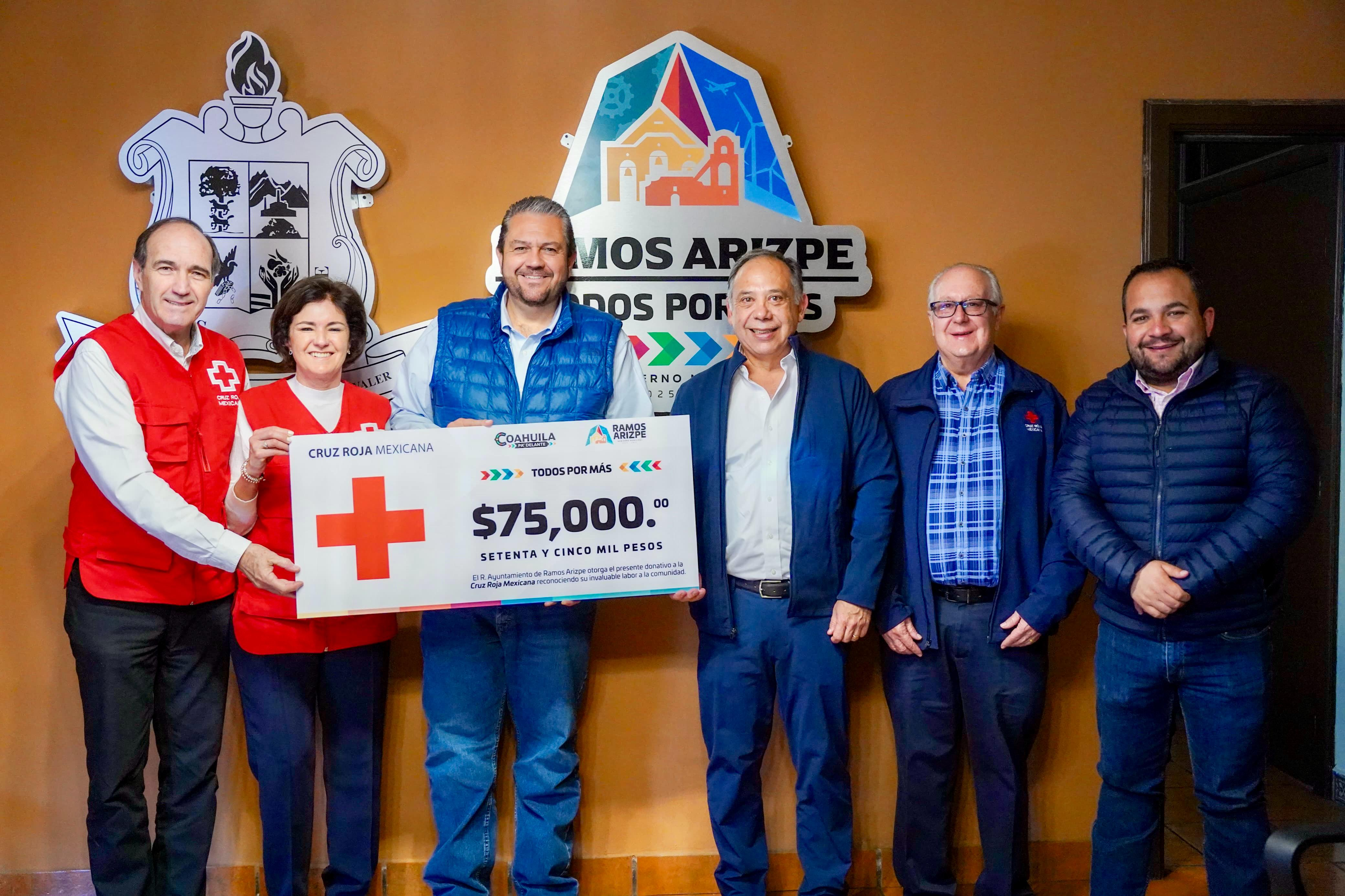 REALIZA MUNICIPIO DONATIVO A LA CRUZ ROJA