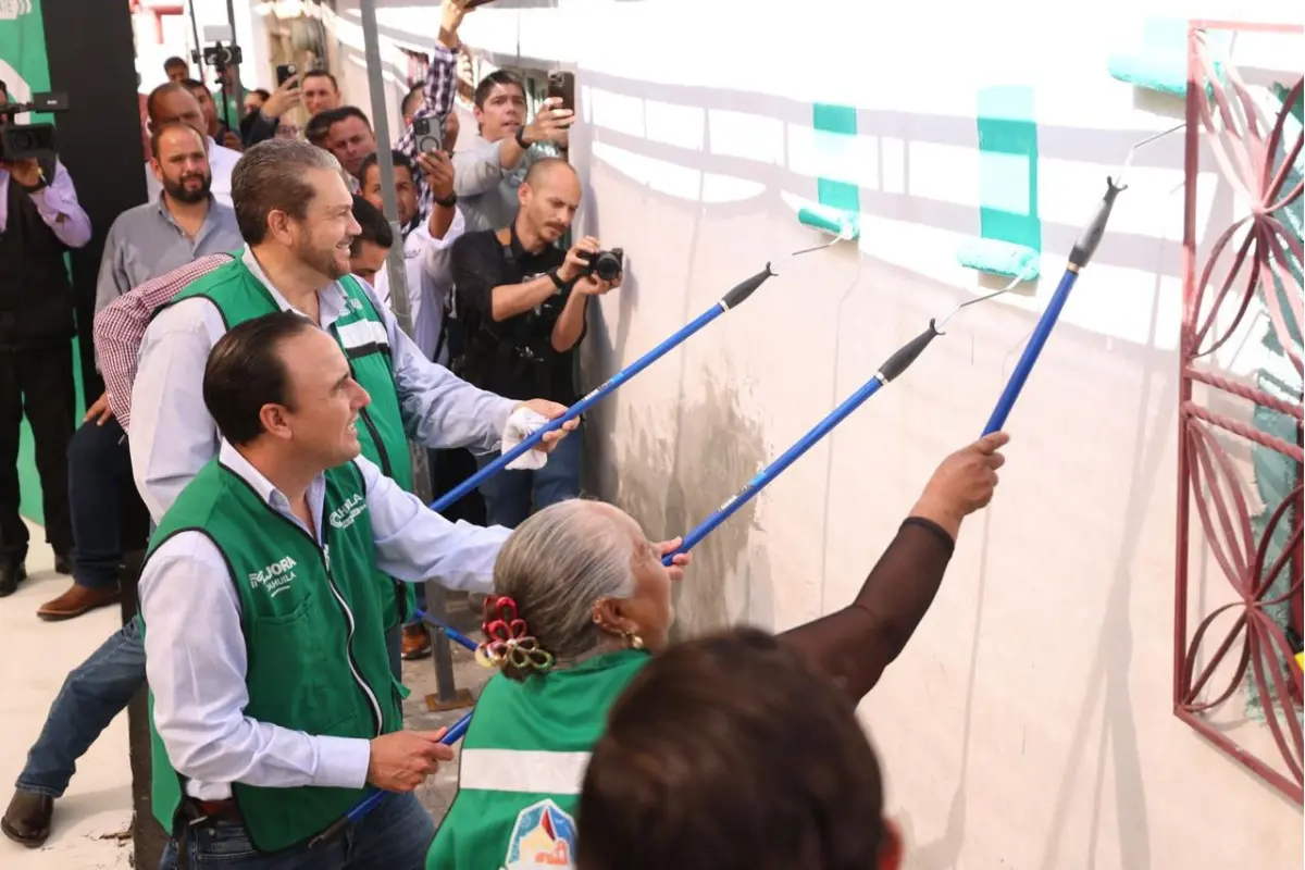 MANOLO JIMÉNEZ LANZA PROGRAMA PARA DIGNIFICAR MÁS DE 9 MIL VIVIENDAS EN COAHUILA