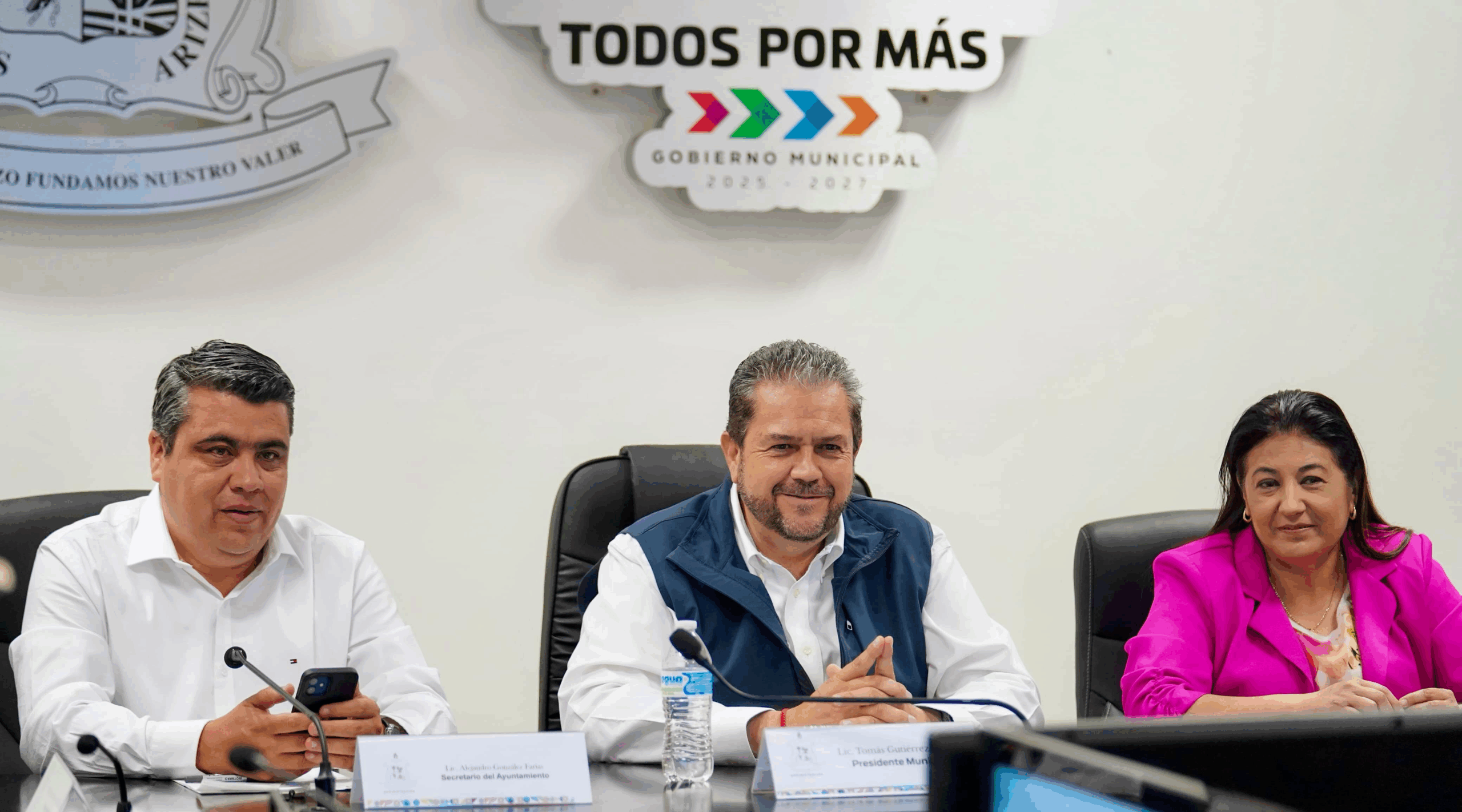 CABILDO ACUERDA ENTREGA DE LA PRESEA MIGUEL RAMOS ARIZPE