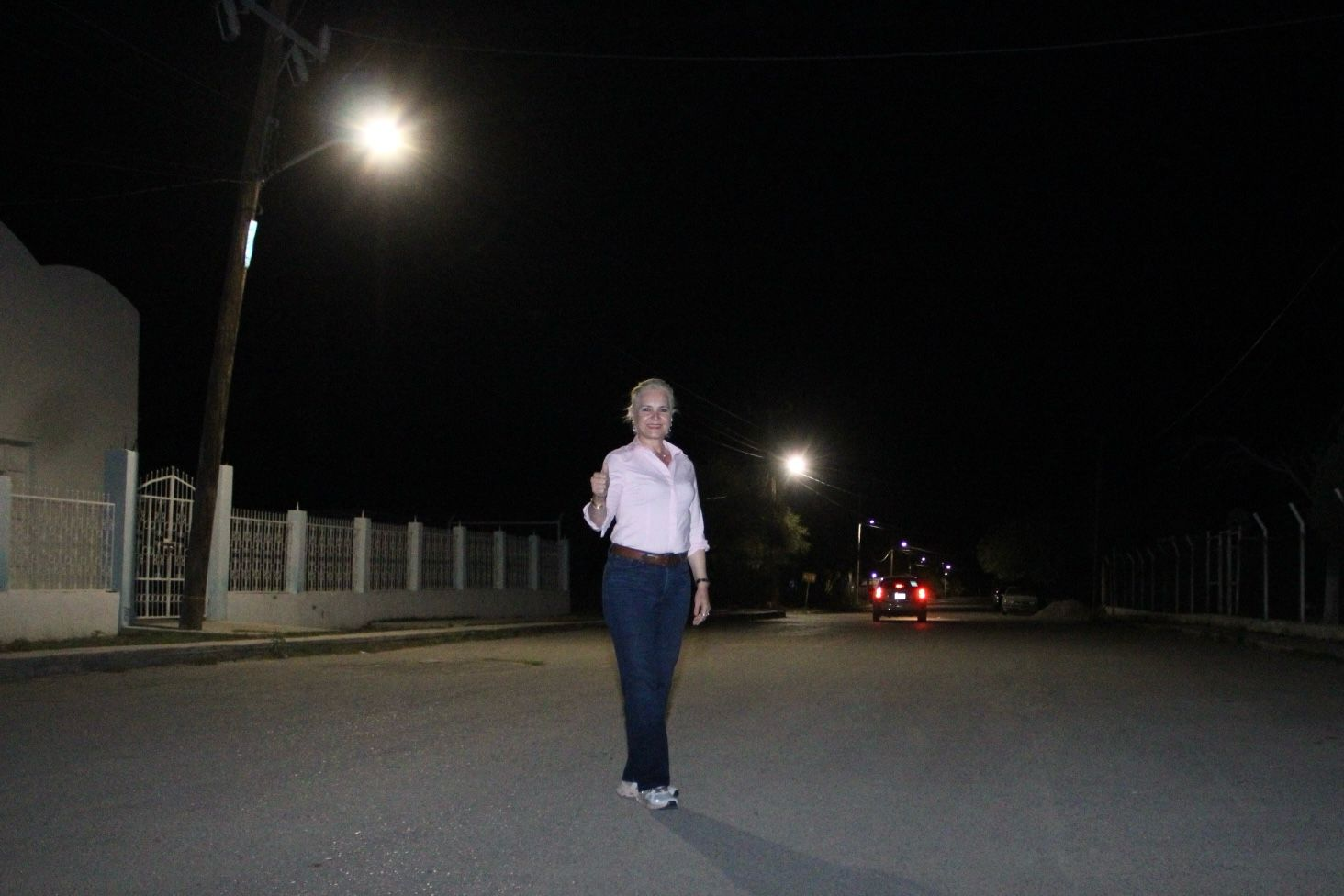 LAURA JIMÉNEZ ILUMINA AL 100% MINAS LA FLORIDA