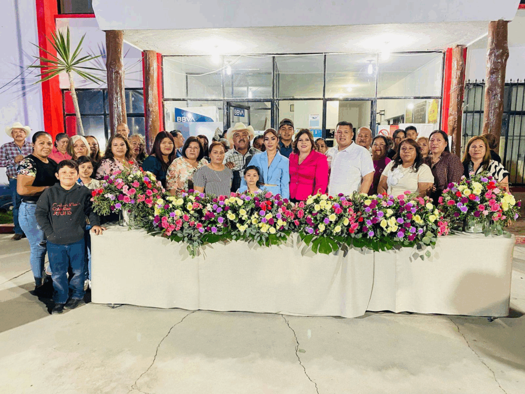 ADRIANA VALDÉZ ENCABEZA LA ELECCIÓN DE REINA DE LAS FIESTAS PATRONALES DE SANTA CATALINA DE SIENA 2025