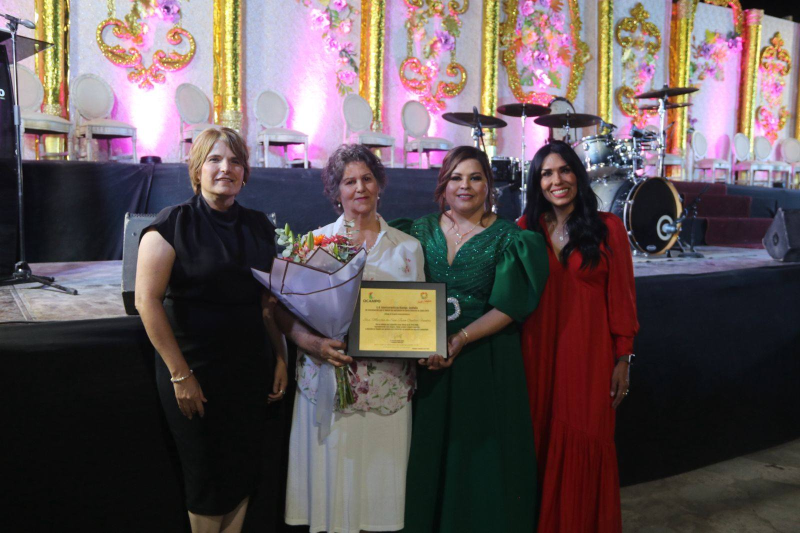 OCAMPO CELEBRA LA CORONACIÓN DE ILEANA PRIMERA COMO REINA DE LAS FIESTAS PATRONALES SANTA CATALINA DE SIENA 2025