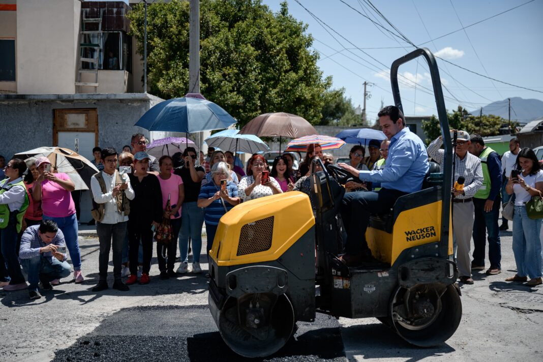 BRIGADAS DE BACHEO LLEGAN A TODOS LOS SECTORES DE SALTILLO: JAVIER DÍAZ