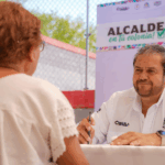 TOMAS GUTIÉRREZ LLEVA EL PROGRAMA «ALCALDE EN TU COLONIA» A BLANCA ESTHELA Y FORTALECE LA CERCANÍA CON LA CIUDADANÍA