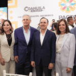 SARI PÉREZ PRESENTE EN LA FIRMA DEL PACTO COAHUILA 2025
