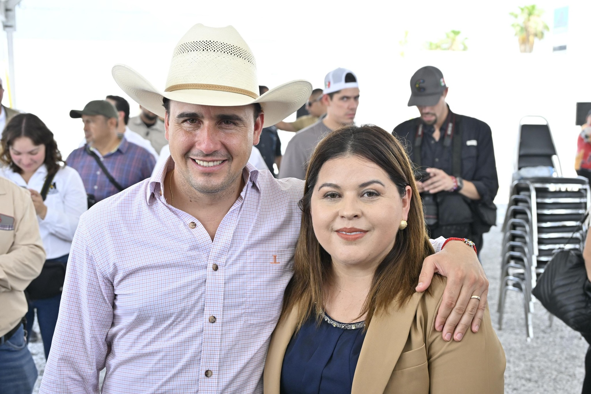 “OCAMPO SE UNE A LA ESTRATEGIA POR UN COAHUILA MÁS SEGURO: ALCALDESA ASISTE A INAUGURACIÓN DE NUEVO CUARTEL ESTATAL”