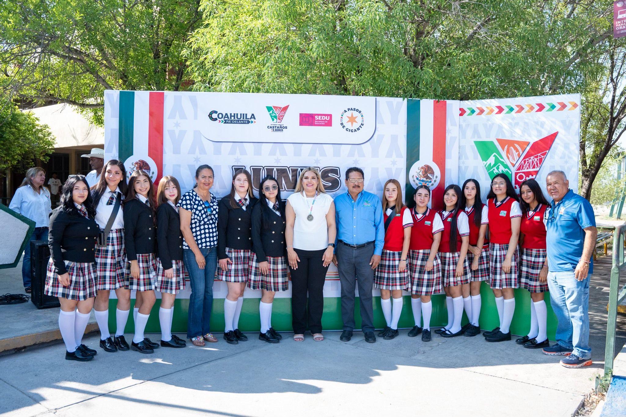 GARANTIZA YESICA ENTORNOS ESCOLARES DIGNOS Y FUNCIONALES