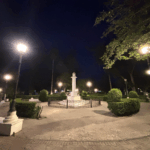 DAN MANTENIMIENTO A LUMINARIAS DE LA ALAMEDA