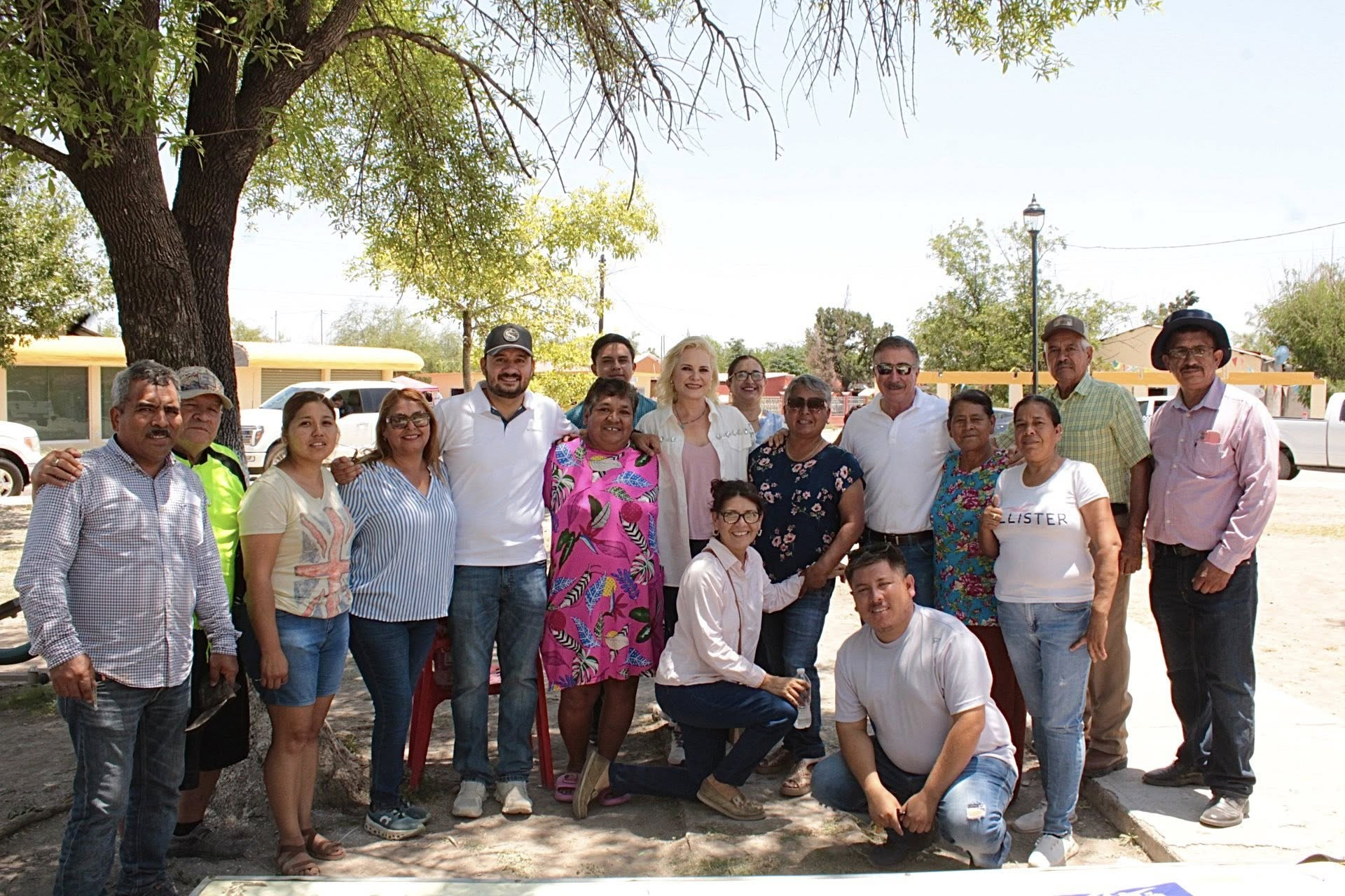 ALCALDESA DE MÚZQUIZ ENCABEZA BRIGADA DE CALZADO GRATUITO EN MINAS LA FLORIDA