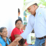 SABINAS REFUERZA ATENCIÓN A COMUNIDADES ALEJADAS: CHANO DÍAZ VISITA VALLE DORADO Y COMPROMETE ACCIONES CONCRETAS