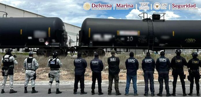 ASEGURAN EN COAHUILA EL MAYOR CARGAMENTO DE COMBUSTIBLE EN LO QUE VA DEL SEXENIO: MÁS DE 15 MILLONES DE LITROS  