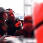 EXHIBEN AHORA A PETISTA Y MORENISTA EN FIESTA VIP DE F1