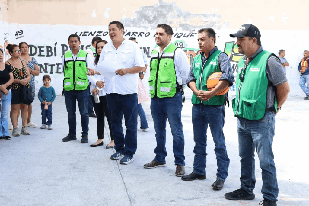 ARRANCA REHABILITACIÓN DE  CANCHA AL PONIENTE DE SALTILLO