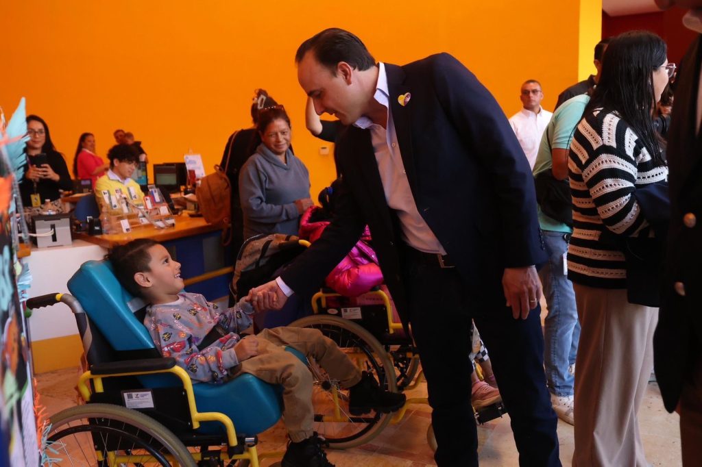 INSTALA MANOLO JIMÉNEZ EL CONSEJO LOCAL BENEFACTOR DEL CRIT COAHUILA