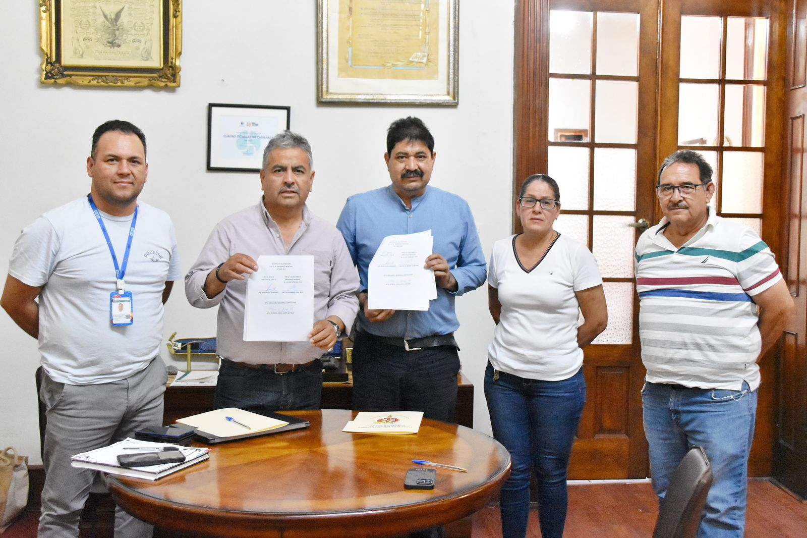 FIRMAN CONVENIO VÍCTOR LEIJA Y CBTA 22 PARA FORTALECER EL DESARROLLO RURAL SUSTENTABLE EN CUATRO CIÉNEGAS