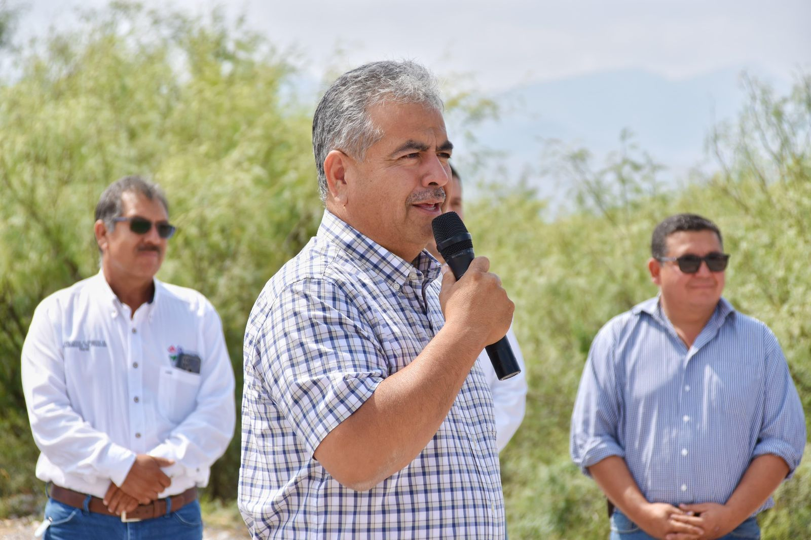 VÍCTOR LEIJA CUMPLE COMPROMISO DE REHABILITAR EL AUDITORIO “DR. ARTURO CANTÚ”
