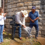 MÁS AGUA PARA EL CAMPO DE RAMOS; CONJUNTAN ESFUERZOS MANOLO Y TOMÁS