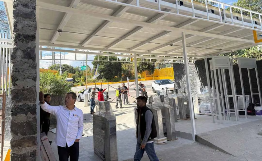 CCH SUR REABRE SUS PUERTAS, TRAS MÁS DE DOS MESES SIN CLASES PRESENCIALES; REALIZAN RECORRIDOS DE OBSERVACIÓN