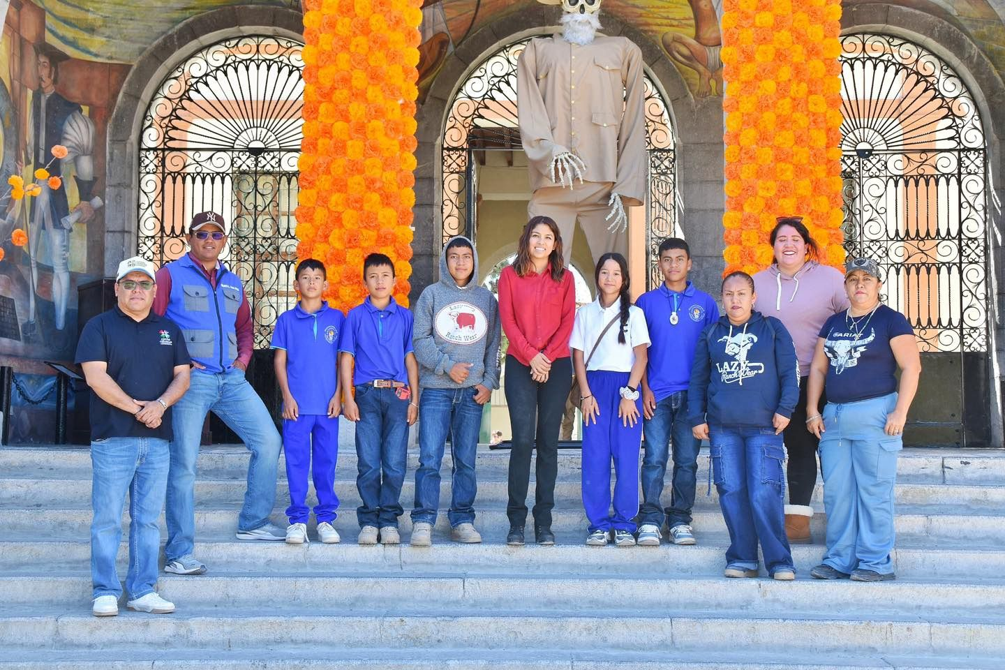 ALUMNOS DEL EJIDO ESTANQUE DE NORIAS DESCUBREN LA MAGIA DE CUATRO CIÉNEGAS