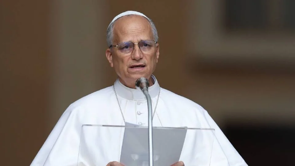 PAPA LEÓN XIV NO VE REALISTA BUSCAR UN PLAN DE PAZ PARA UCRANIA SIN EUROPA
