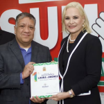 ALCALDESA DE MUZQUIZ, LAURA JIMÉNEZ, ENTREGA SU PRIMER INFORME AL PRI MUNICIPAL