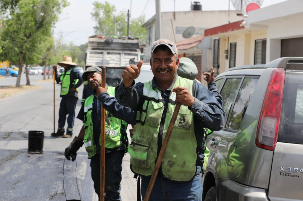 EN SALTILLO TRABAJAMOS POR MEJORES VIALIDADES: JAVIER DÍAZ
