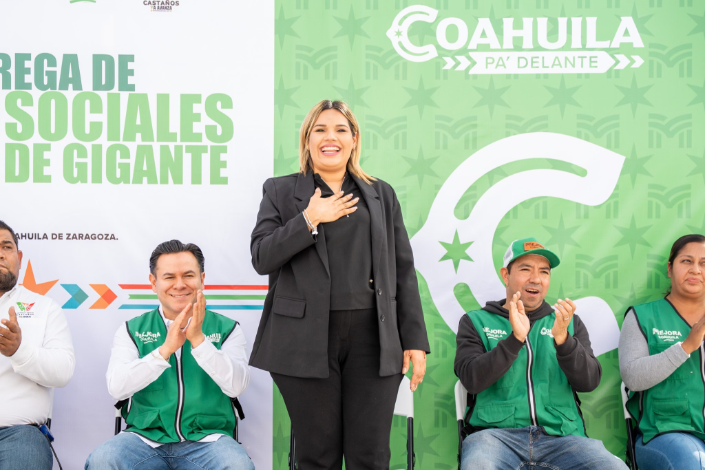 CASTAÑOS INAUGURA PAVIMENTACIÓN EN LA CALLE ALTAMIRANO; ALCALDESA AGRADECE RESPALDO ESTATAL