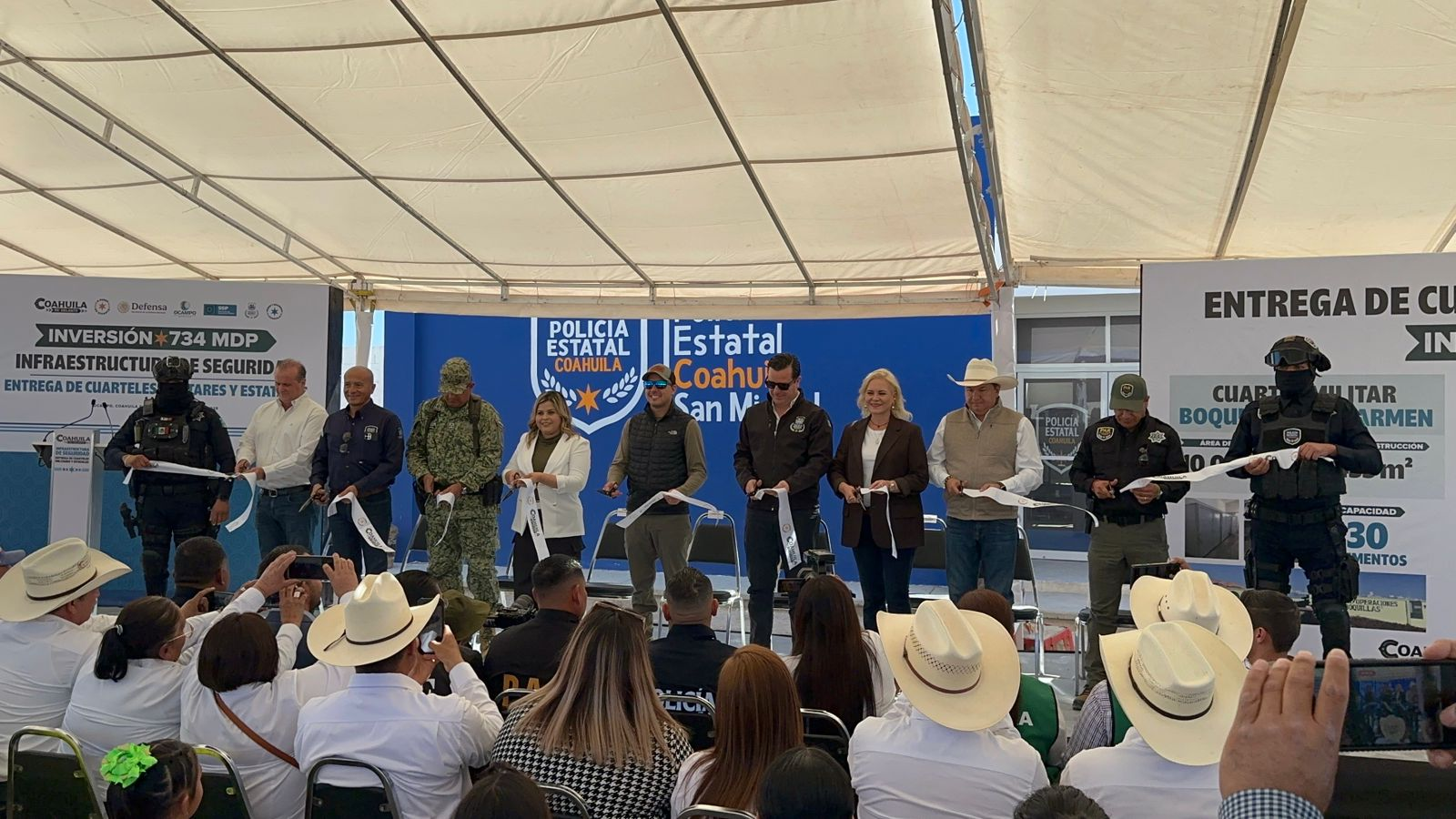 EL GOBERNADOR MANOLO JIMÉNEZ Y LA ALCALDESA ADRIANA VALDÉZ ENTREGAN EL NUEVO CUARTEL DE LA POLICÍA ESTATAL EN OCAMPO.