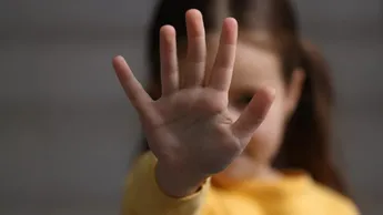 DENUNCIA ABUSO SEXUAL POR MAESTRO DE KÍNDER