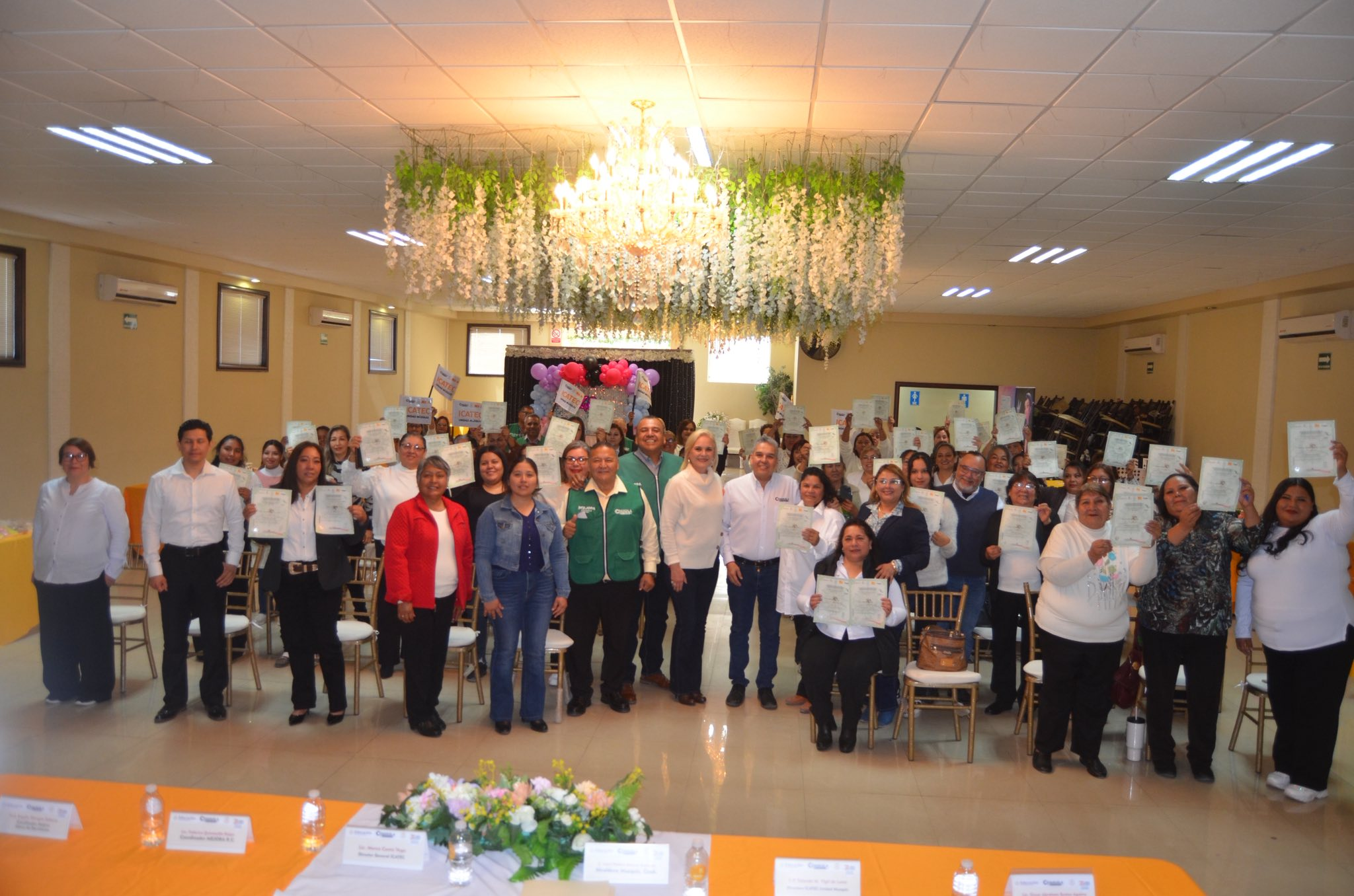 IMPULSA ALCALDESA LAURA JIMÉNEZ EL AUTOEMPLEO Y EMPRENDIMIENTO EN MINAS DE BARROTERÁN