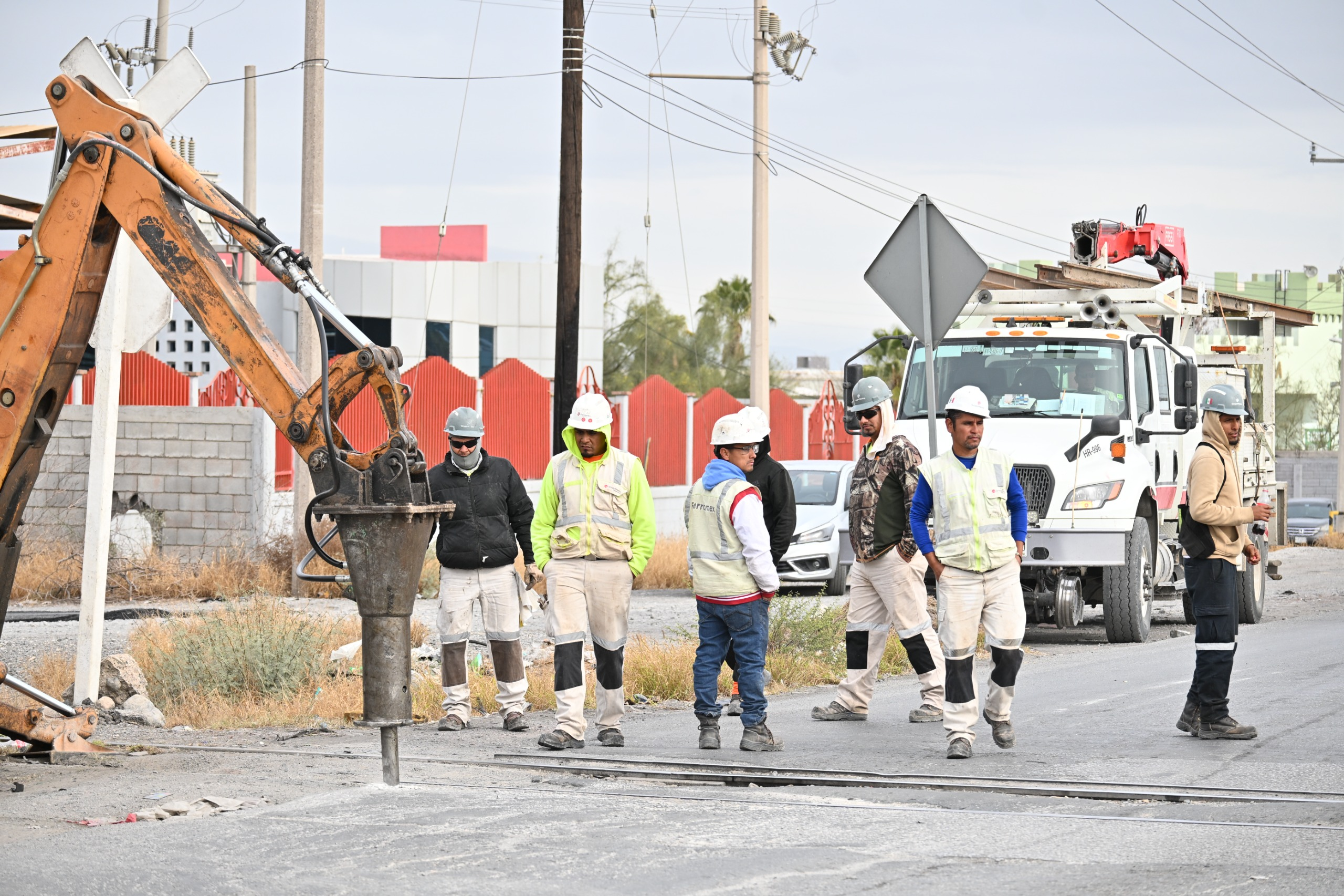 GOBIERNOS DE COAHUILA Y FRONTERA TRABAJAN PARA MEJORAR LIBRAMIENTO CSG