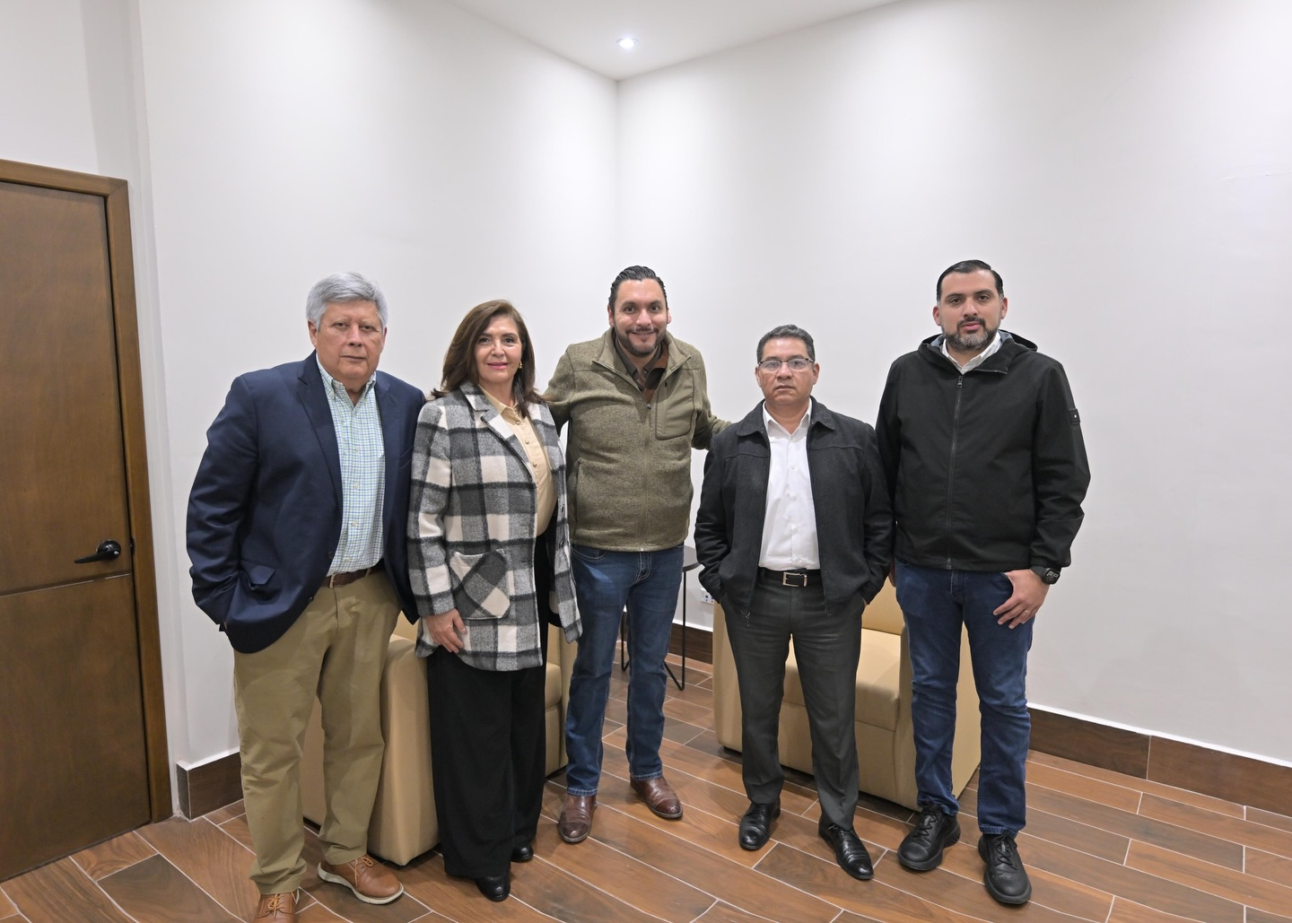ALCALDE DE MONCLOVA DA SEGUIMIENTO A PROYECTOS CONJUNTOS CON EL IMSS