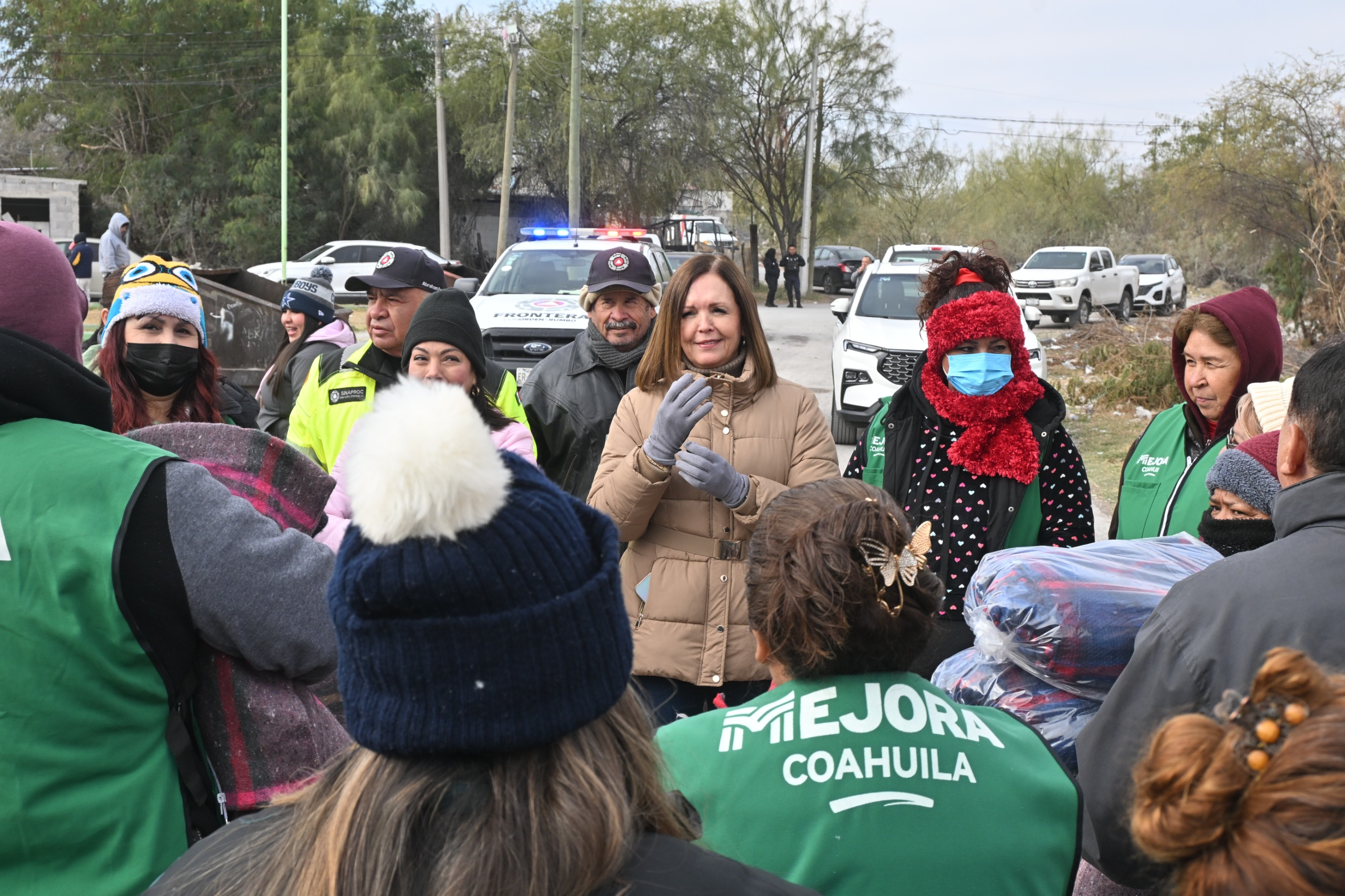SARI PÉREZ SUPERVISA APOYOS PREVENTIVOS EN COLONIAS MORELOS Y SAN CRISTÓBAL