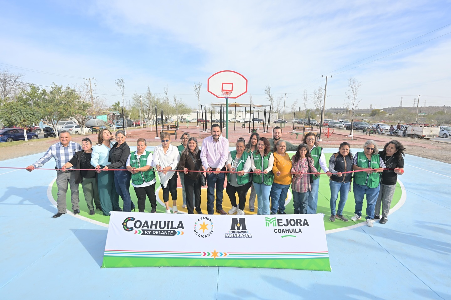 ENTREGAN PRIMERA ETAPA DE REMODELACIÓN EN ÁREA VERDE DE LOS ÁLAMOS