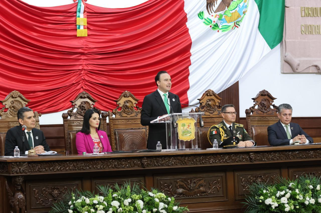 CONGRESO DE COAHUILA RINDE HOMENAJE AL EJÉRCITO MEXICANO